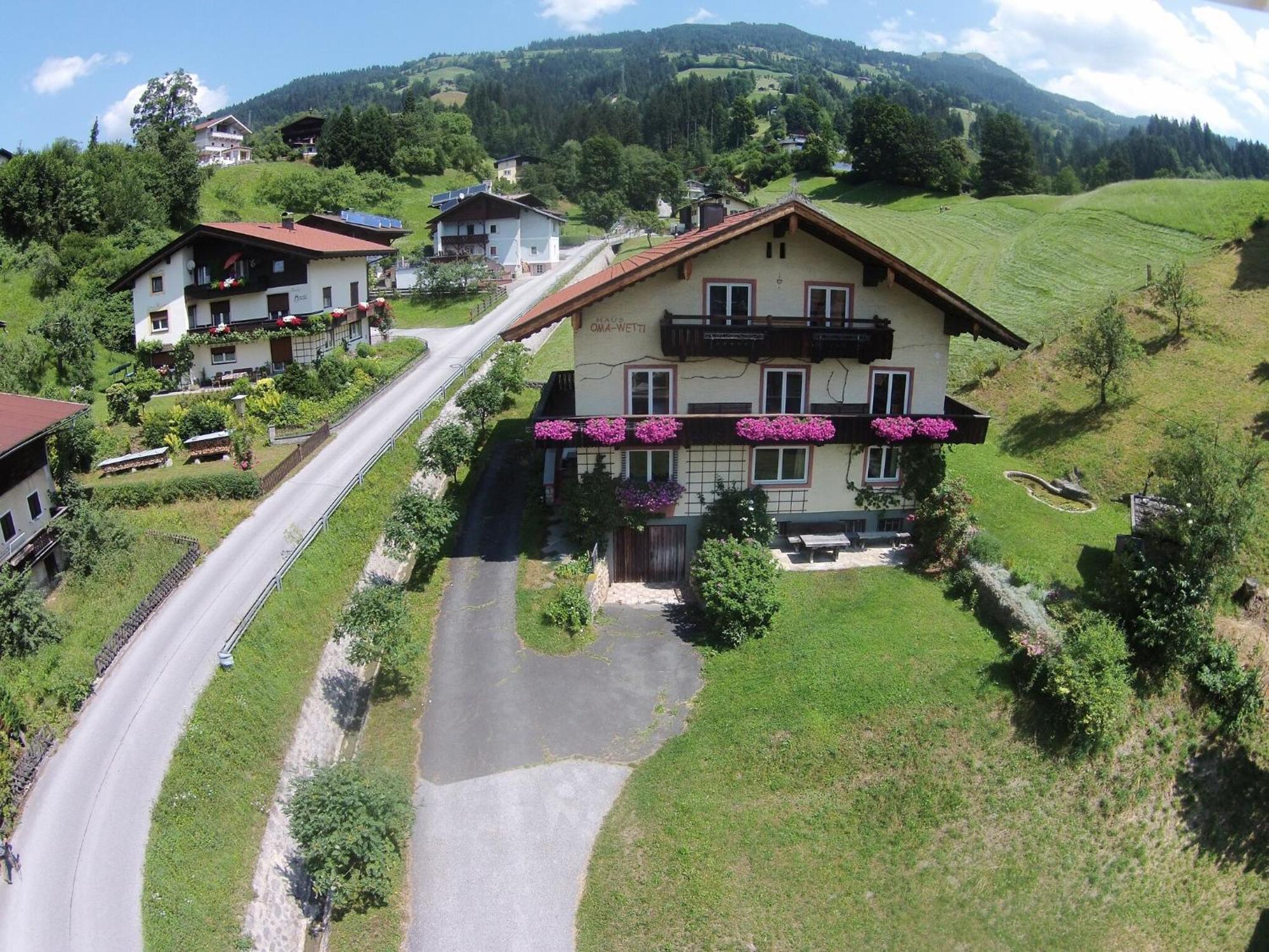 Wonderful Apartment In Hopfgarten Im Brixental With Parking Exterior photo